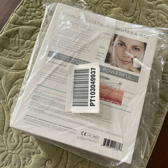 BRAND NEW IN BOX Nuface Mini - Picture 4 of 5
